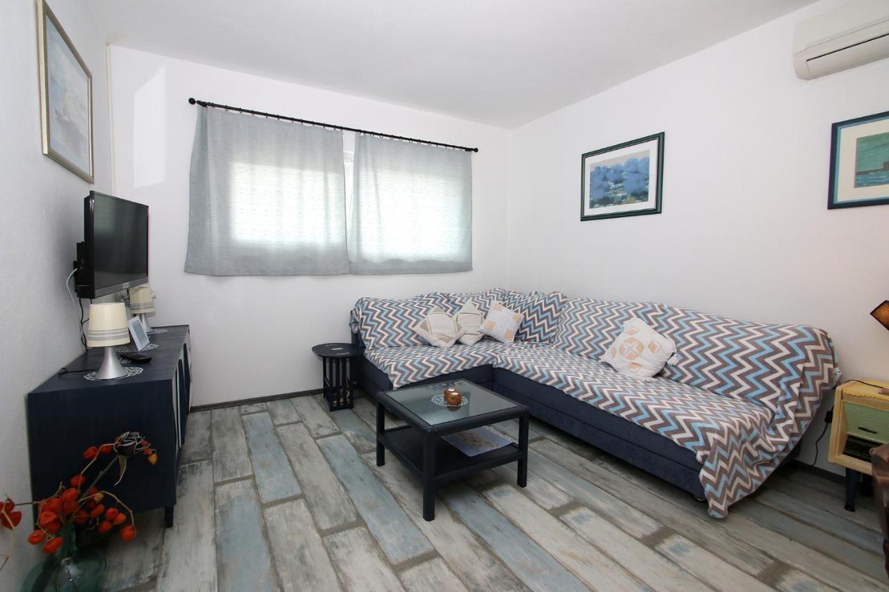 Apartments By The Sea Vinjerac, Zadar - 13811 Posedarje Ngoại thất bức ảnh