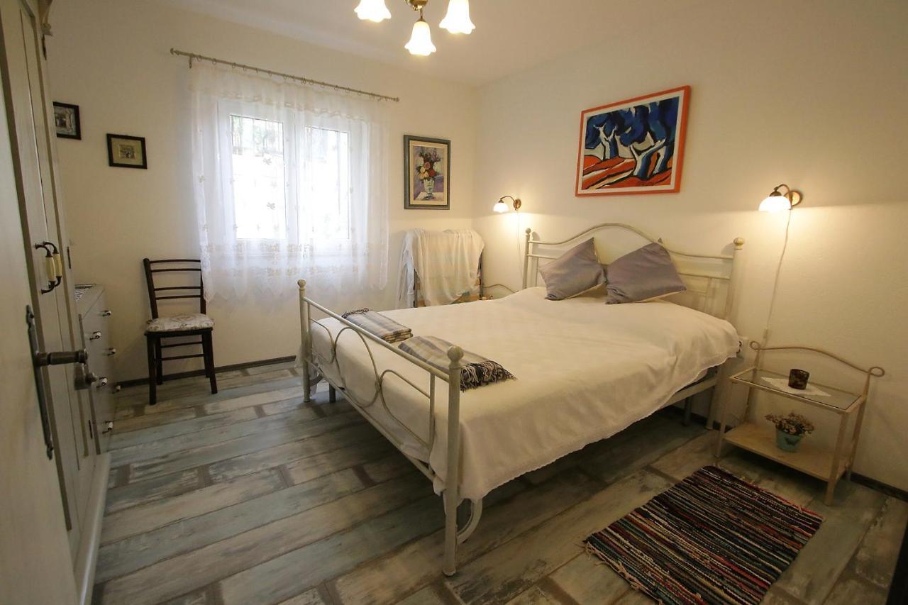 Apartments By The Sea Vinjerac, Zadar - 13811 Posedarje Ngoại thất bức ảnh