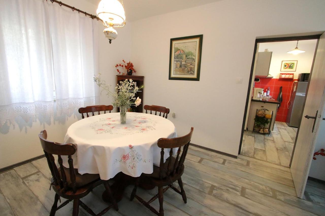Apartments By The Sea Vinjerac, Zadar - 13811 Posedarje Ngoại thất bức ảnh